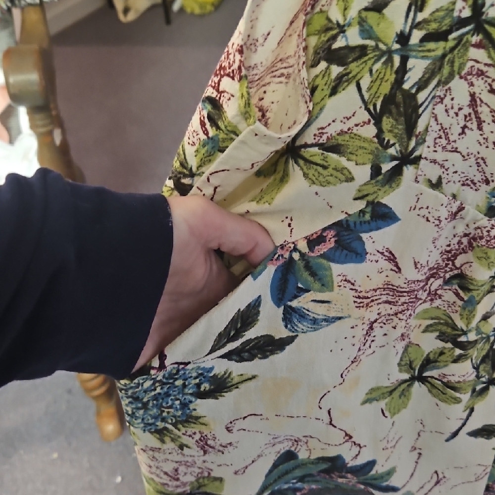 Floral Print Jumpsuit - Picture 3 of 5